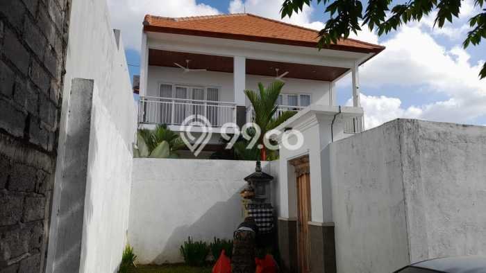 For Sale! Premium House LT 160m2 Desain Elegan di Umalas For Sale! Premium House LT 160m2 Desain Elegan di Umalas