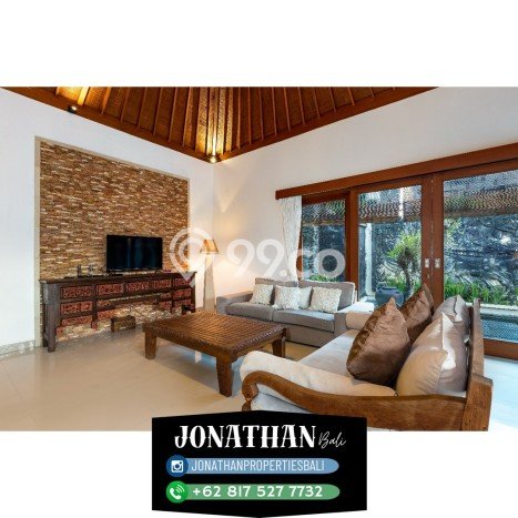 Tersedia Vila di , Luas 420m2m², Area tenang untuk keluarga Tersedia Vila di , Luas 420m2m², Area tenang untuk keluarga