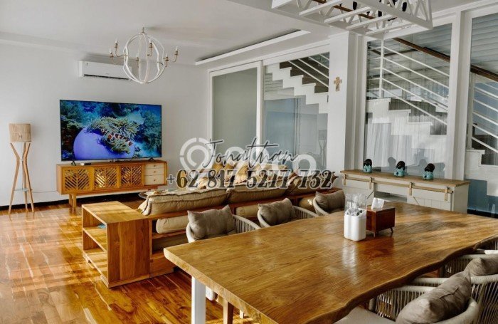 FOR SALE! Vila di , Area 490m2m², Posisi Premium FOR SALE! Vila di , Area 490m2m², Posisi Premium