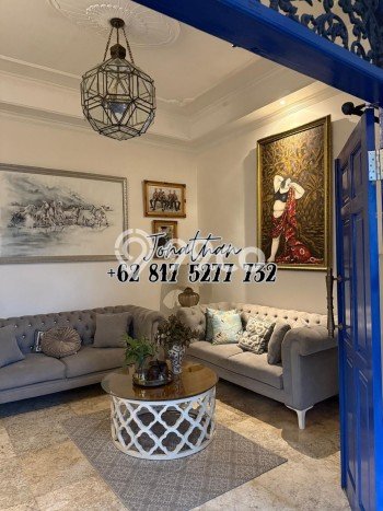 Tempat Strategis! Vila di Denpasar Timur, Luas 300m2m², Kualitas Prima Tempat Strategis! Vila di Denpasar Timur, Luas 300m2m², Kualitas Prima
