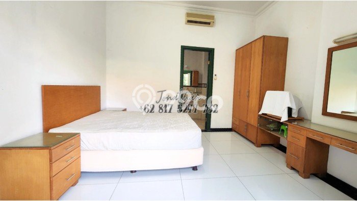 For Sale! Luxury House LT 761m2 Desain Elegan di Renon For Sale! Luxury House LT 761m2 Desain Elegan di Renon