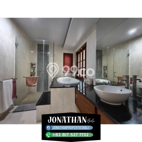 Ready to Use! Premium House LT 210m2 Desain Elegan di Jimbaran Ready to Use! Premium House LT 210m2 Desain Elegan di Jimbaran