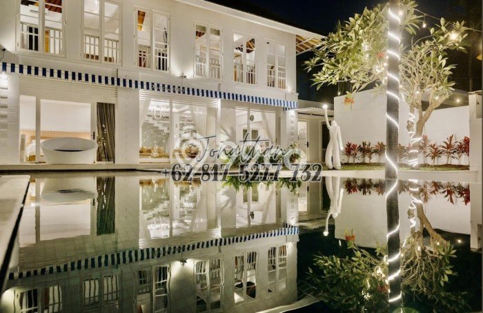 FOR SALE! Vila di , Area 490m2m², Posisi Premium FOR SALE! Vila di , Area 490m2m², Posisi Premium