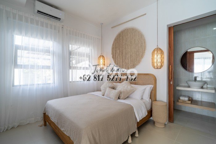 Vila Potensial di , Ukuran 180m2m², Area Nyaman untuk Anda Vila Potensial di , Ukuran 180m2m², Area Nyaman untuk Anda
