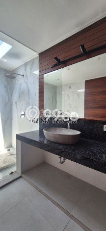 PELUANG INVESTASI! Vila di , Area 705m2m², Potensi Bagus PELUANG INVESTASI! Vila di , Area 705m2m², Potensi Bagus