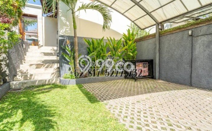 Vila Berkembang di , Ukuran 385m2m², Area Nyaman untuk Anda Vila Berkembang di , Ukuran 385m2m², Area Nyaman untuk Anda