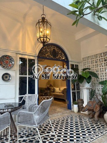 Tempat Strategis! Vila di Denpasar Timur, Luas 300m2m², Kualitas Prima Tempat Strategis! Vila di Denpasar Timur, Luas 300m2m², Kualitas Prima