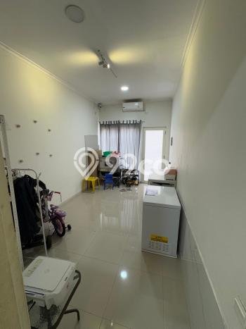 Hunian Elit LB 136m2 Siap Huni Desain Elegan di Gading Serpong The Spring, Tangerang Hunian Elit LB 136m2 Siap Huni Desain Elegan di Gading Serpong The Spring, Tangerang