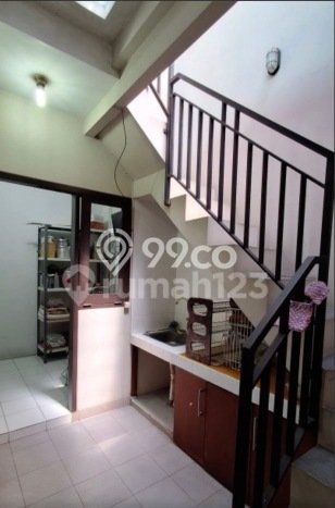 Rumah Luxury Modern Siap Huni di Pulomas Jakarta Timur Rumah Luxury Modern Siap Huni di Pulomas Jakarta Timur