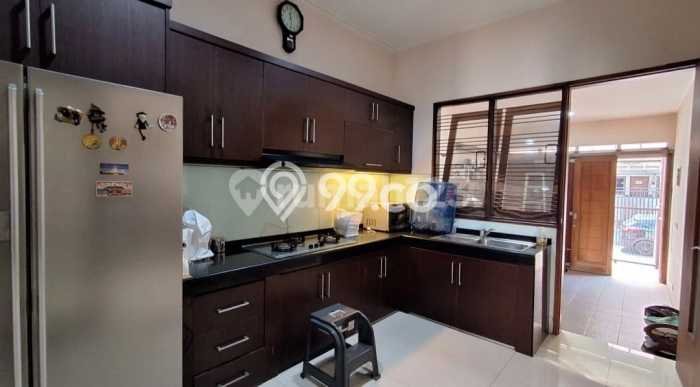 Rumah Luxury Modern Siap Huni di Pulomas Jakarta Timur Rumah Luxury Modern Siap Huni di Pulomas Jakarta Timur