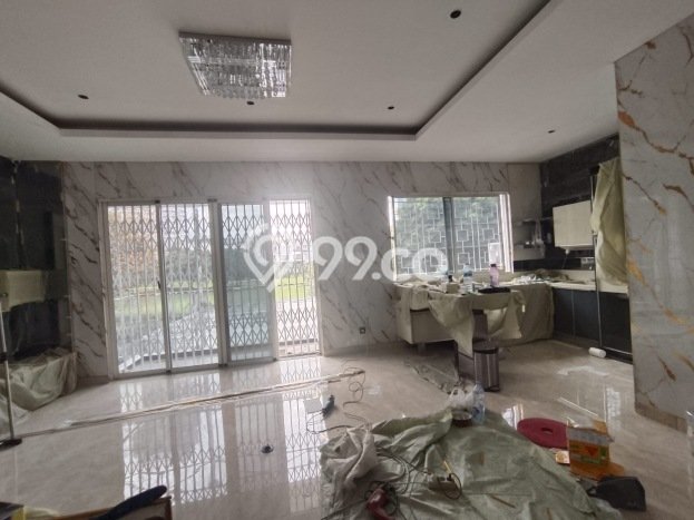 Lokasi terbaik! Rumah siap pakai disewakan di Kemayoran LB 200m2 Lokasi terbaik! Rumah siap pakai disewakan di Kemayoran LB 200m2