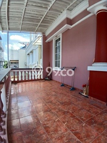 Jarang Ada! Rumah Sewa 4 Kamar Bagus Siap Huni Pantai Indah Kapuk Jarang Ada! Rumah Sewa 4 Kamar Bagus Siap Huni Pantai Indah Kapuk