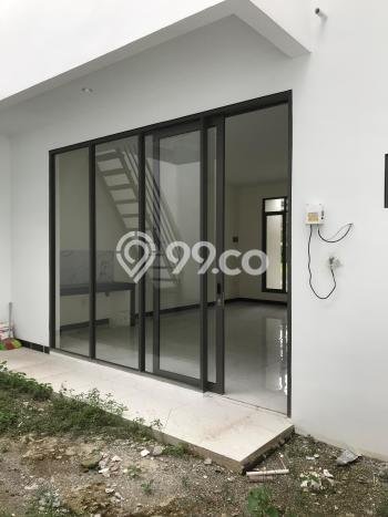 Dijual Rumah Modern 4 KT di Taman Kopo Indah, Bandung Dijual Rumah Modern 4 KT di Taman Kopo Indah, Bandung