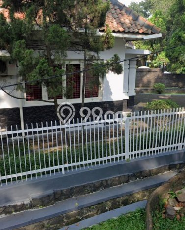 For Sale! Premium House LT 573m2 Desain Elegan di Veteran For Sale! Premium House LT 573m2 Desain Elegan di Veteran