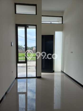 Rumah Minimalis 2 KT di Taman Kopo Indah Bandung Unfurnished Rumah Minimalis 2 KT di Taman Kopo Indah Bandung Unfurnished
