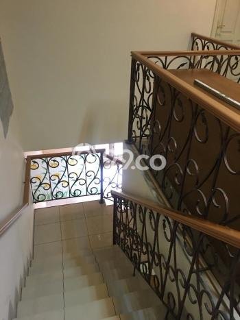 Rumah sewa siap huni 4 KT di Pondok Indah, Jakarta Selatan Rumah sewa siap huni 4 KT di Pondok Indah, Jakarta Selatan