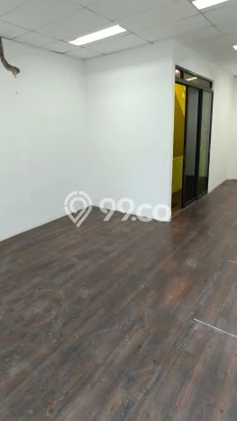 Ruko Siap Pakai di Kelapa Gading, Luas 72m², Area Komersial Ruko Siap Pakai di Kelapa Gading, Luas 72m², Area Komersial