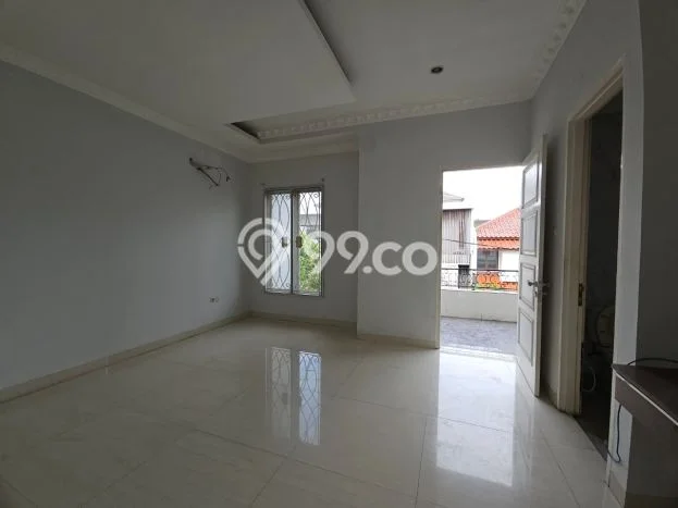 Rumah sewa siap pakai 5 Kamar Tidur di Pondok Indah, Jakarta Selatan Rumah sewa siap pakai 5 Kamar Tidur di Pondok Indah, Jakarta Selatan
