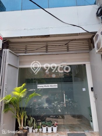 Ruko Dijual Lokasi Emas di Gambir Luas 225m2 Ruko Dijual Lokasi Emas di Gambir Luas 225m2