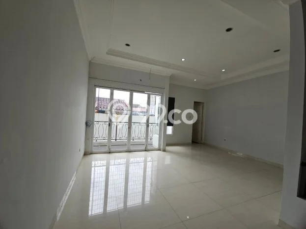 Rumah sewa siap pakai 5 Kamar Tidur di Pondok Indah, Jakarta Selatan Rumah sewa siap pakai 5 Kamar Tidur di Pondok Indah, Jakarta Selatan