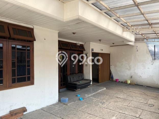 Jual Rumah Luas Megah Dengan View Eksklusif di Rawamangun, Jakarta Timur Jual Rumah Luas Megah Dengan View Eksklusif di Rawamangun, Jakarta Timur