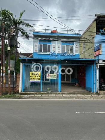 Ruko Bagus Dijual LB 140m2 Lokasi Strategis Tangerang Selatan Area Cocok untuk Berbisnis Ruko Bagus Dijual LB 140m2 Lokasi Strategis Tangerang Selatan Area Cocok untuk Berbisnis