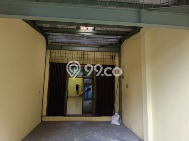 Untuk Dijual Ruko di Kebayoran Lama Jakarta Selatan LT 230m2 / LB 600m2 Untuk Dijual Ruko di Kebayoran Lama Jakarta Selatan LT 230m2 / LB 600m2