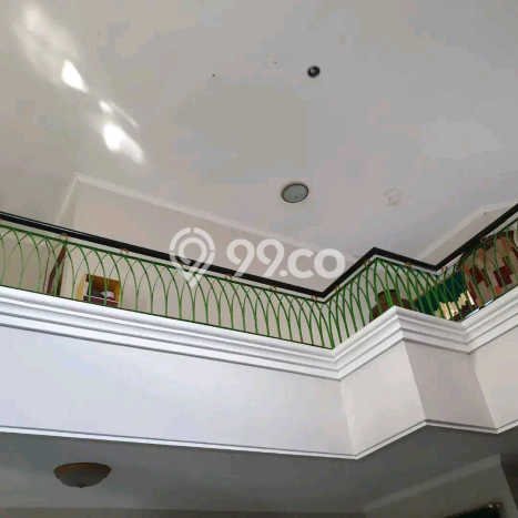 Siap Huni Rumah Mewah 5 Kamar di Rungkut Dekat ke Mana Saja Siap Huni Rumah Mewah 5 Kamar di Rungkut Dekat ke Mana Saja