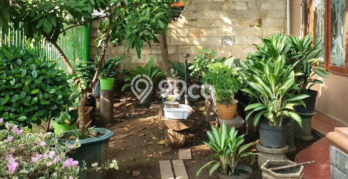 Siap Huni Rumah Mewah 5 Kamar di Rungkut Dekat ke Mana Saja Siap Huni Rumah Mewah 5 Kamar di Rungkut Dekat ke Mana Saja