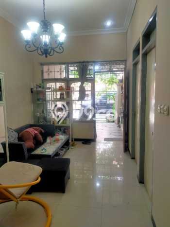 Disewakan Rumah Konsep Modern di Rungkut Surabaya dengan 2 Kamar Disewakan Rumah Konsep Modern di Rungkut Surabaya dengan 2 Kamar