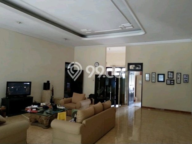 Dijual Rumah Premium dengan Fasilitas Sekitar Komplit di Sukolilo, Surabaya Dijual Rumah Premium dengan Fasilitas Sekitar Komplit di Sukolilo, Surabaya