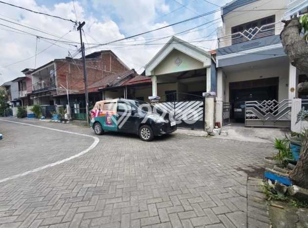Jual Rumah Minimalis Bagus Punya 4 KT di Waru Sidoarjo SHM Jual Rumah Minimalis Bagus Punya 4 KT di Waru Sidoarjo SHM