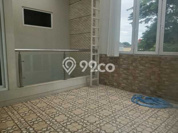 For Sale! Premium House LT 450m2 Desain Modern di Graha Padma For Sale! Premium House LT 450m2 Desain Modern di Graha Padma