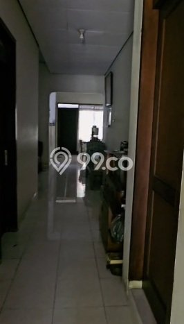 Siap Huni Rumah Mewah 5 Kamar di Semarang Tengah Dekat ke Mana Pun Siap Huni Rumah Mewah 5 Kamar di Semarang Tengah Dekat ke Mana Pun
