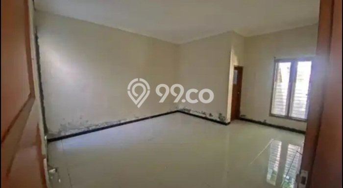 Hunian Elit LB 400m2 Siap Pakai Desain Elegan di Lamper, Semarang Hunian Elit LB 400m2 Siap Pakai Desain Elegan di Lamper, Semarang