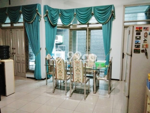 Rumah Elit Modern Siap Huni di Sidodadi Timur Semarang Rumah Elit Modern Siap Huni di Sidodadi Timur Semarang