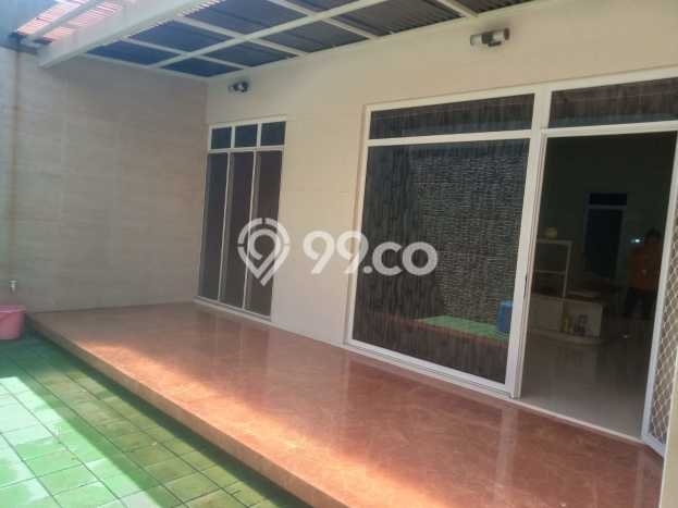 Rumah Luxury Modern Tanpa Renovasi di Indraprasta Semarang Rumah Luxury Modern Tanpa Renovasi di Indraprasta Semarang