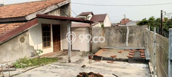 Dijual Cepat Rumah Bagus Siap Huni LB 150m2 di Tembalang, Semarang Dijual Cepat Rumah Bagus Siap Huni LB 150m2 di Tembalang, Semarang