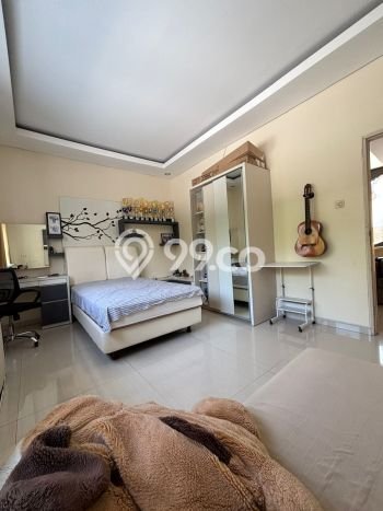 Rumah Eksklusif Siap Huni LT 200m2 di Banyumanik, Semarang Rumah Eksklusif Siap Huni LT 200m2 di Banyumanik, Semarang