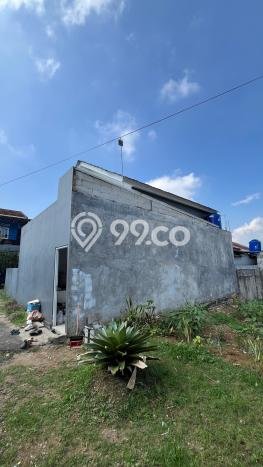 Rumah Modern Minimalis 4 Kamar Siap Huni di Caringin Rumah Modern Minimalis 4 Kamar Siap Huni di Caringin