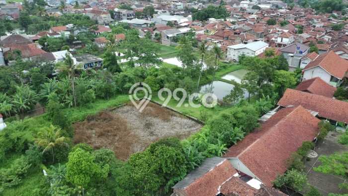 Tanah untuk Dijual Lokasi Ciparay, Bandung Luas 8000m2 - Tanah untuk Dijual Lokasi Ciparay, Bandung Luas 8000m2 -