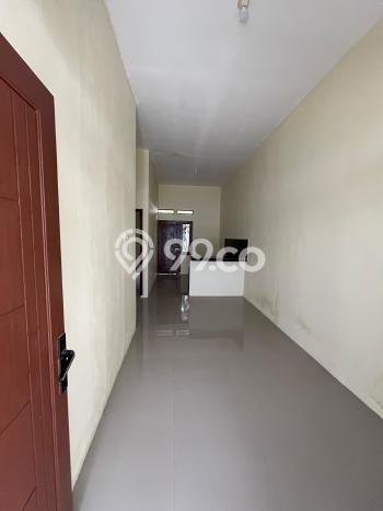 Jual Rumah Harga Miring Sawangan Punya 2 Kamar & LT 63m2 Jual Rumah Harga Miring Sawangan Punya 2 Kamar & LT 63m2