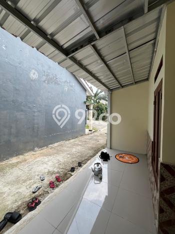 Jual Rumah Harga Miring Sawangan Punya 2 Kamar & LT 63m2 Jual Rumah Harga Miring Sawangan Punya 2 Kamar & LT 63m2