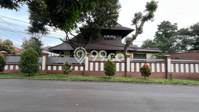 Jual Rumah Mewah Megah Dengan View Eksklusif di Tegallega, Bogor Jual Rumah Mewah Megah Dengan View Eksklusif di Tegallega, Bogor