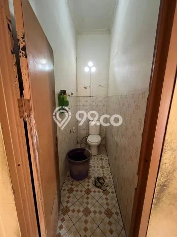 For Sale Rumah 4 Kamar Lokasi Strategis Nyaman dan Strategis di Sawangan For Sale Rumah 4 Kamar Lokasi Strategis Nyaman dan Strategis di Sawangan