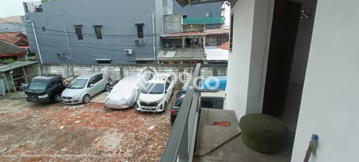 Jarang Ada! Tanah di Johar Baru Punya Luas 298m2 SHM Jarang Ada! Tanah di Johar Baru Punya Luas 298m2 SHM