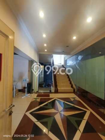 Kantor Dijual Lokasi Emas di Gatot Subroto Luas 550m2 Kantor Dijual Lokasi Emas di Gatot Subroto Luas 550m2