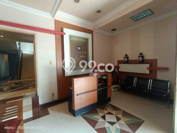 Kantor Dijual Lokasi Emas di Gatot Subroto Luas 550m2 Kantor Dijual Lokasi Emas di Gatot Subroto Luas 550m2