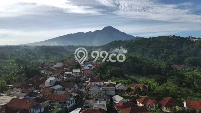 Hunian Cantik Modern Lb 200m2 di Tenjolaya, Bogor Hunian Cantik Modern Lb 200m2 di Tenjolaya, Bogor