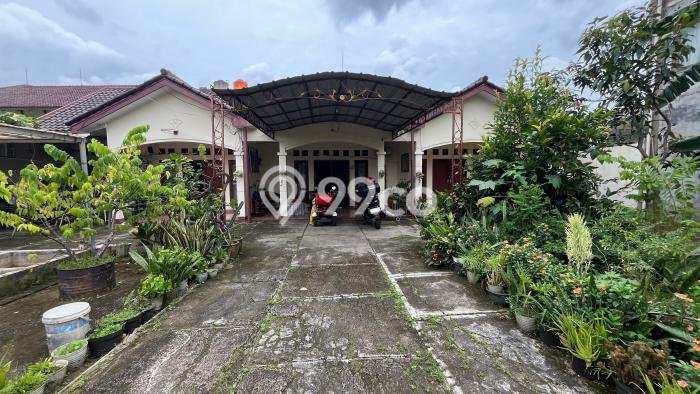 Tanah Dijual Lokasi Pamulang, Tangerang Selatan dengan Luas Tanah 725m2 dan Status SHM Tanah Dijual Lokasi Pamulang, Tangerang Selatan dengan Luas Tanah 725m2 dan Status SHM